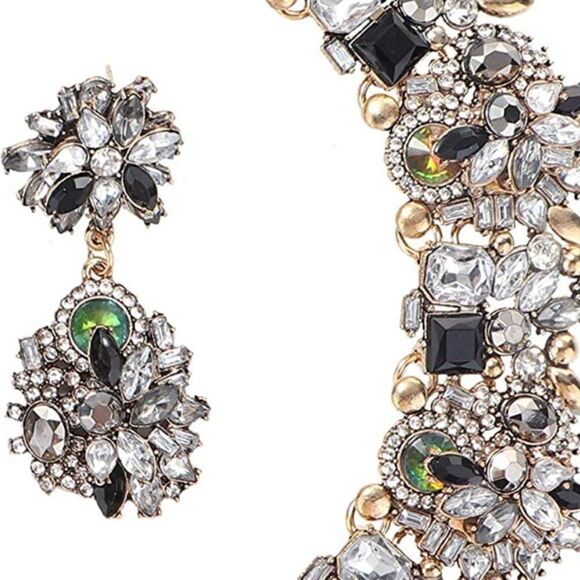 Yellow Gold with Black Onyx Austrian Crystal Chunky Necklace and Earrings Set - Picture 2 of 7